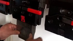 Обзор на держатель пуансона листогиба, тип Amada-Promecam