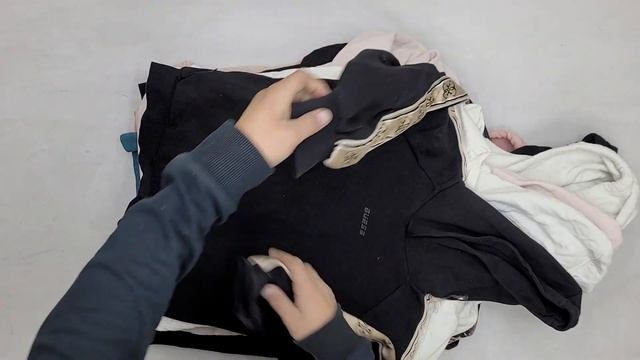 33985 Толстовки женские брендовые , 7пак, , секонд (1 кат) о смотреть онлайн