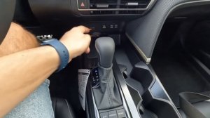 Новая Camry или Crown? Сравнительный обзор и Тест-драйв