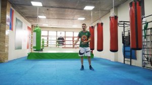 Передвижение в боксе. Как научиться за 2 минуты