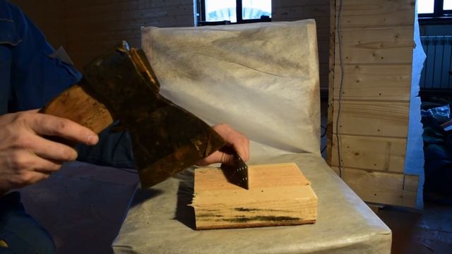 Топор рубит сталь | Краш тест | Советский кованный топо смотреть онлайн