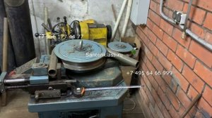 Гнутая труба  для трубостойки Ду 40 х 180 градусов