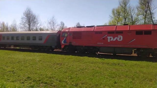 2 тапка с пригородным поездом Дно-Псков смотреть онлайн