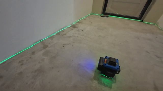 Выравнивание пола под укладку плитки. Установка маяко смотреть онлайн