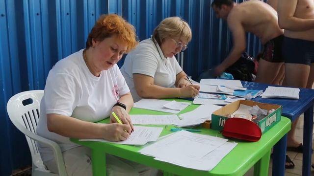 ЛУЧШИЙ ПЛОВЕЦ МЧС смотреть онлайн