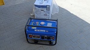 Распаковка — Бензиновый генератор Eco PE-4001RS