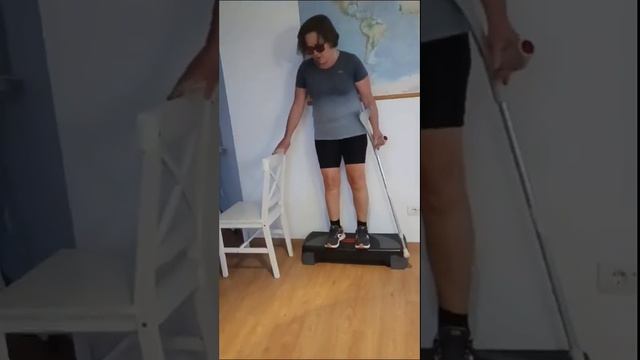 Раз ступенька, два ступенька. Или как начать спускатьс смотреть онлайн