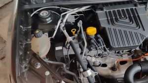 Renault Sandero Stepwey 2 Privilege 2015год 44000пробег