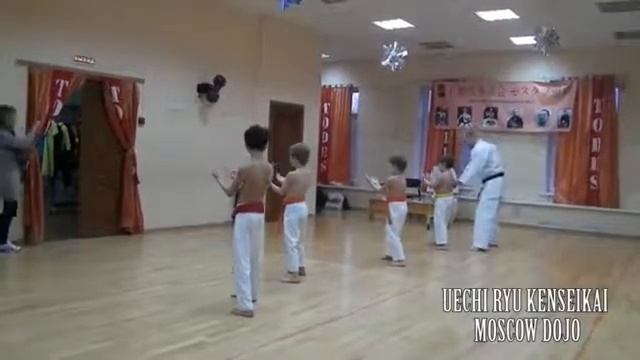 Uechi Ryu  kitae - Жесть! Смотреть всем :)