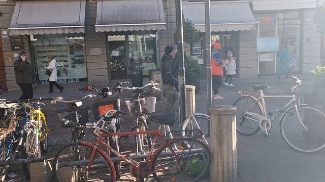 Италия Падуя итальянские казахи и молдаваны, стиль ит? смотреть онлайн