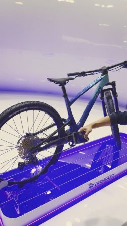 Карбоновый двухподвес Dragon сильно напоминающий Scott Spark | Обзор выставки China Cycle 2025