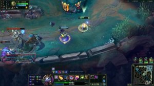 Пробуем играть в League Of Legends!