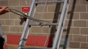 Закрепление веревки за 3х коленную лестницу