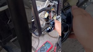 Генератор выдаёт большое напряжение🤔#генератор #рем?