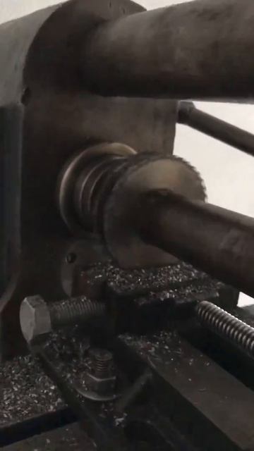 Нгф110-Ш1 пилит себе оснастку. смотреть онлайн