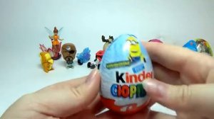11 разных Киндер Сюрпризов! (Миньоны, Новогодний, Маша и Медведь, Юбилейный и т.д.).mp4