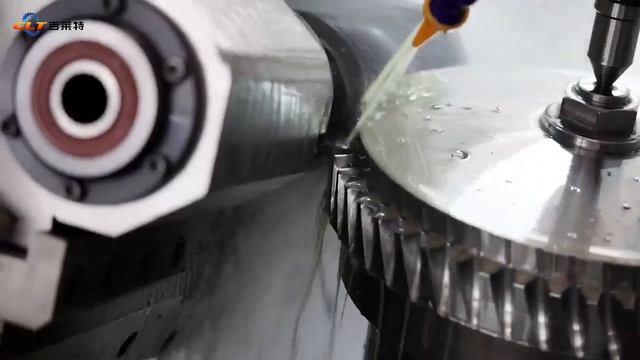 Зубофрезерный станок с ЧПУ G350CNC