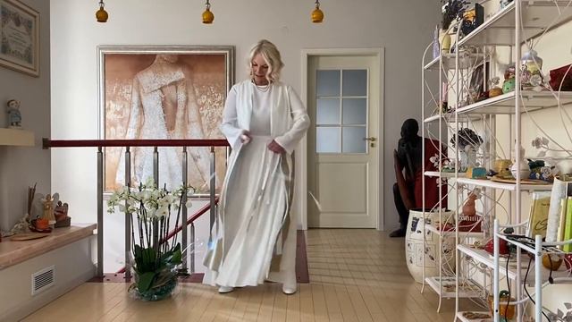 ИЮНЬСКАЯ РАСПРОДАЖА. «БЕЛОЕ СОЛНЦЕ». смотреть онлайн