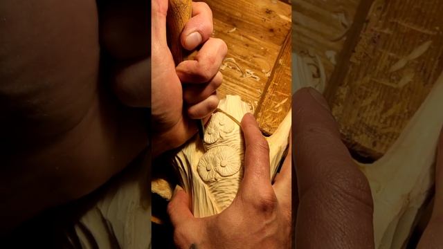 Совы из дерева. Резьба по дереву своими руками. Ручная смотреть онлайн