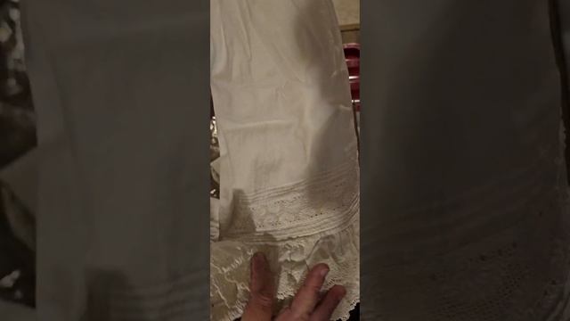 Распаковка антикварной одежды. Будем шить наряды кукл