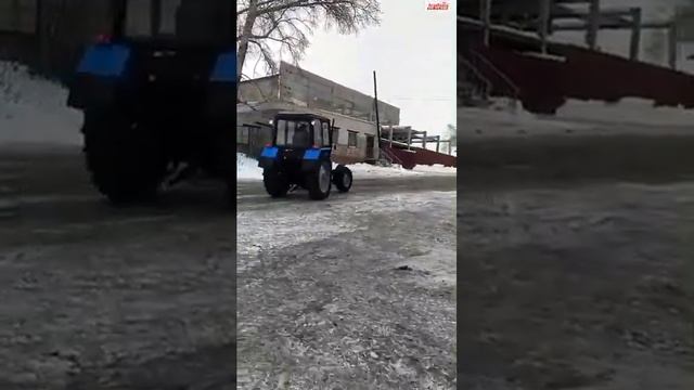 Трактор МТЗ (Беларус) 82.1, 2005 смотреть онлайн