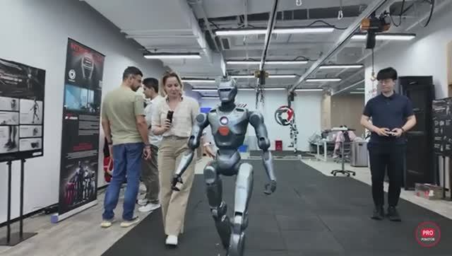Самые крутые роботы Китая на выставке 2025! Выставка роботов Fair Plus в Шэньчжэне