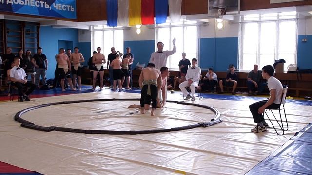 Сумо. Мужчины. Владивосток. 4 часть. 29.06.24 смотреть онлайн