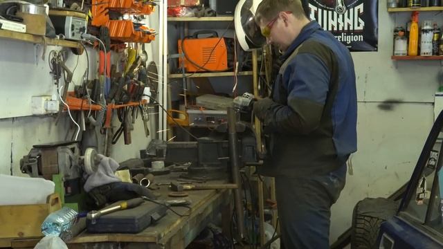 ВАРИМ КАРКАС БЕЗОПАСНОСТИ l СВАРКА #5 смотреть онлайн