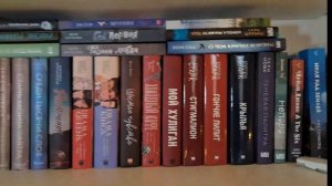 ОБЗОР НА КНИЖНЫЕ ПОЛКИ || 146 книг 📚