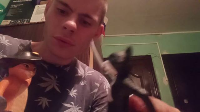 обзор игрушка кот сапогах из Хэппи мила 2011 года смотреть онлайн