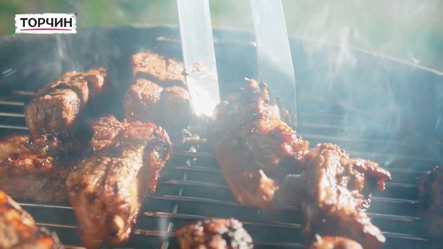 Ребра в сливовому маринаді на грилі - рецепти Торчин® смотреть онлайн