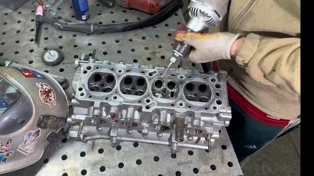 Сварка меж седельных трещин ПТК HANKER  MULTIWAVE TIG 320 P ACDC LCD H4