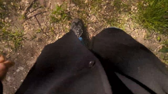 12 мая. Очень холодно, иду на электричку в пальто смотреть онлайн