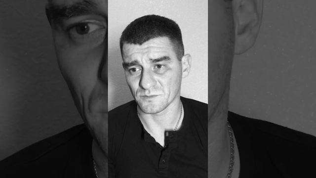 Автор: Петр Давыдов - «Я в зеркале увидел папу.»