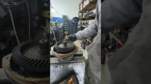 Замена подшипников редуктора на Кировской болгарке (?