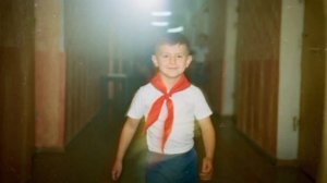 Шестилетний Владимир Зеленский в пионерском лагере под Одессой, 1984 год.