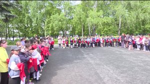 В Уфе члены КПРФ приняли в пионеры более 200 детей