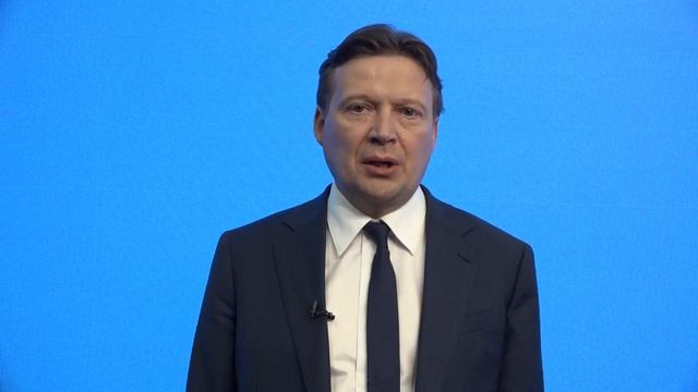 Поздравление с Днём строителя от президента Национального объединения строителей Антона Глушкова