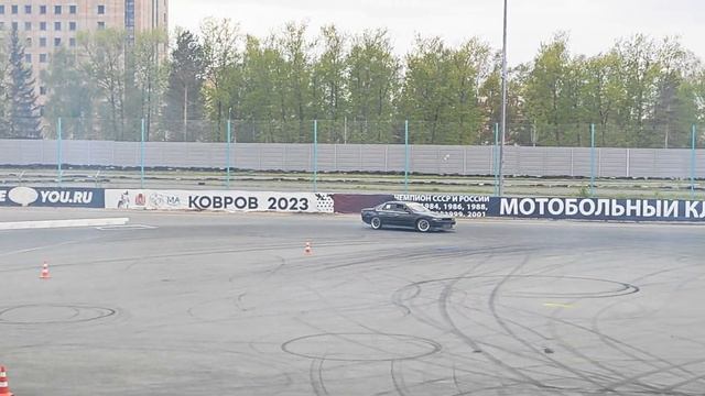 ДВИЖЕНИЕ КОВРОВ ДРИФТ 5 смотреть онлайн