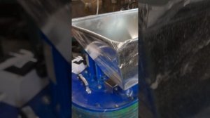 Зернодробилка Ураган 7 в работе,производительность 2000тон. за час