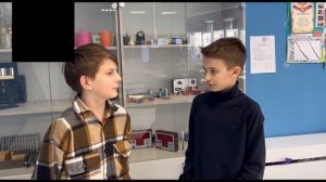 Почему зимой предметы нас ударяют током?