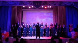 "Возвращайся домой". автор Севак Ханагян. Поёт "Хобби хор"