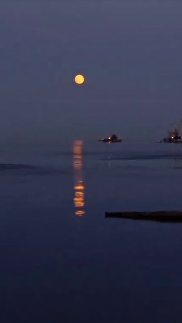 Море может уменьшить масштабы любого горя смотреть онлайн