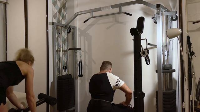 Узкая талия за одну тренировку. Может водочки бахнуть? смотреть онлайн