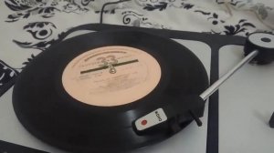 Лидер-205. Портативный электрофон , проигрыватель пласт