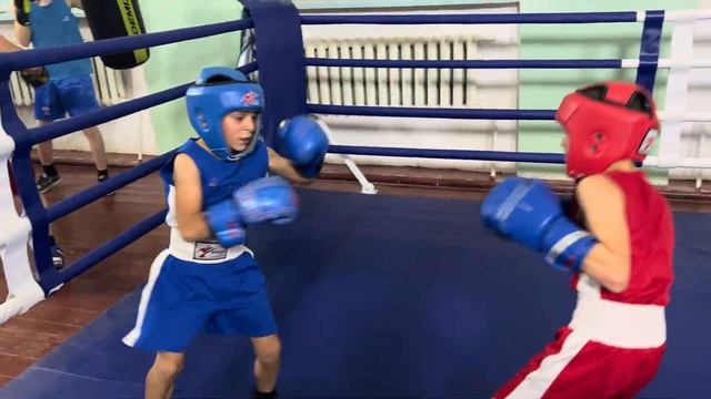 Зал бокса кулачка 🥊💪￼ смотреть онлайн