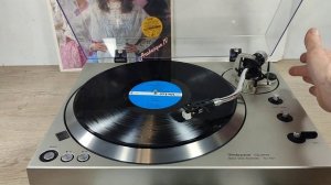 Проигрыватель винила Technics SL-1301. Made in Japan.ТЕСТ.