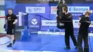 Самый сильный удар! Сила удара 1083кг