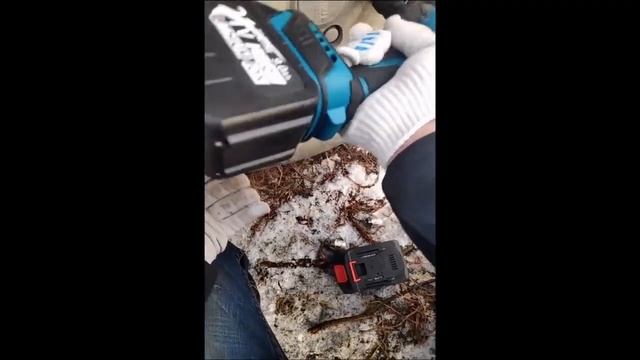 Гайковёрт OneVan 1200 н\м + акб 9 ампер и 2 ампера\ колесо на 16 смотреть онлайн