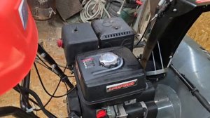 Ремонт снегоуборщика - замена фрикционного ролика при